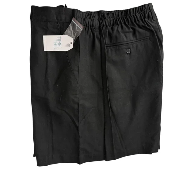NWT Time and Tru Shorts Women XL Black Elastic Waist Pleated Chino Shorts - Picture 9 of 12